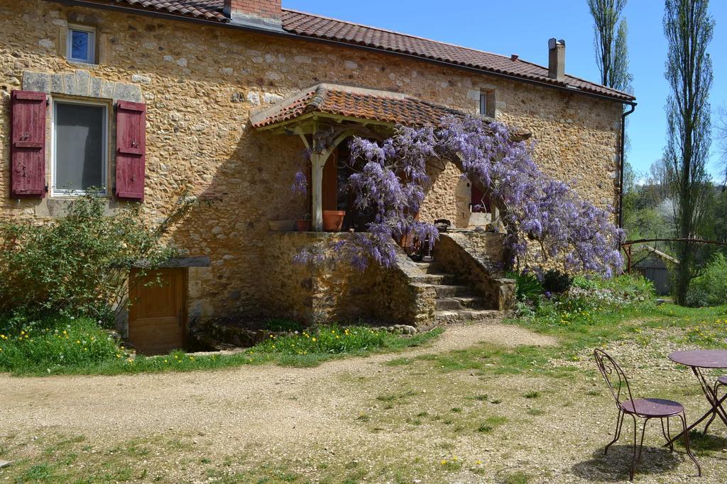 Hotel La Ferme De Cagnolle Saint-Amand-de-Belvès Exterior foto